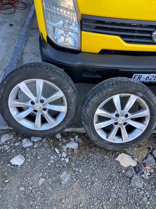 Гуми с джанти Nissan 195/55R16