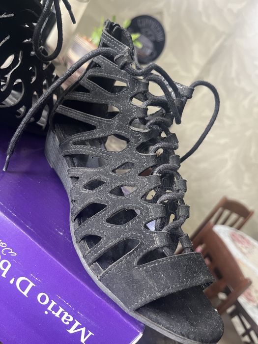 Дамски сандали велур