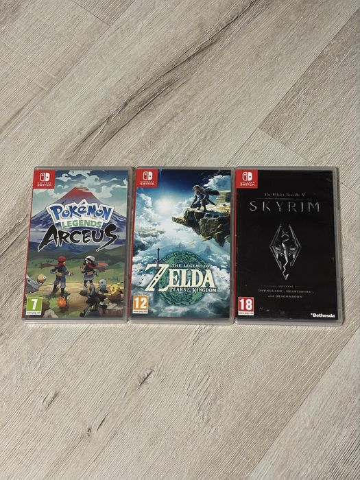 Nintendo switch Zelda Skyrim Pokemon Arceus
