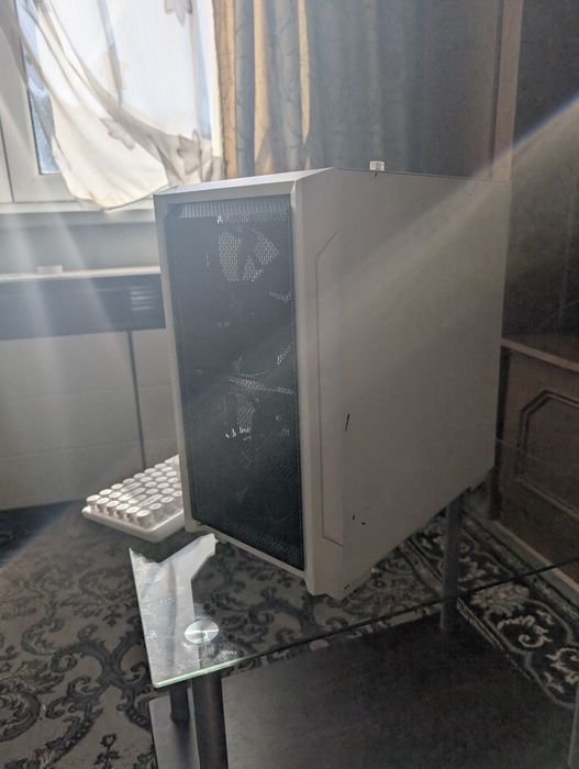 Unitate Desktop de Vânzare