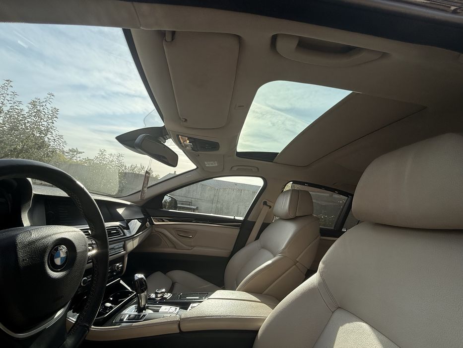 BMW Seria 5 F10 / 530 D /