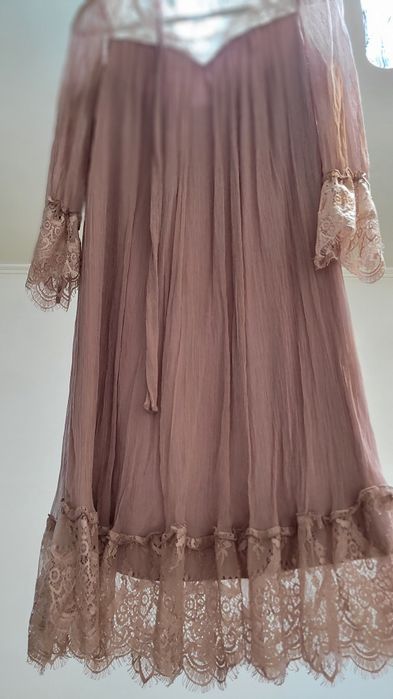 Rochie Ginette somon ,pudra,mărime 44
