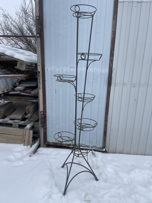 Подставка для цветов