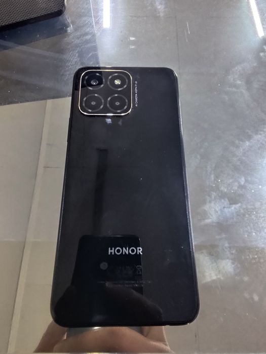 Honor x6 4/64 только телефон