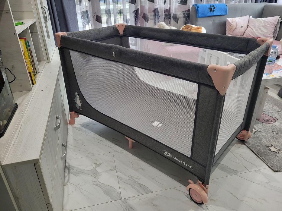 Бебешка кошара с две нива Kindercraft Joy full в сиво и розово