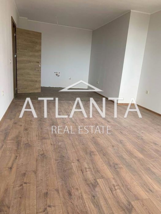 Продава се Двустаен апартамент в Варна, Виница - 69 кв.м за 1704 €/кв.м - Снимка #4