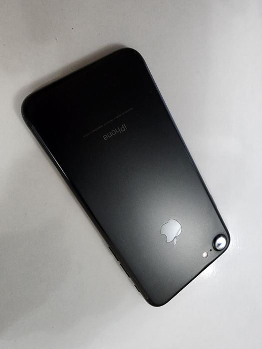 Iphone 7 Matte Black 32GB Ideal Holati Xammayogi ishlidi
