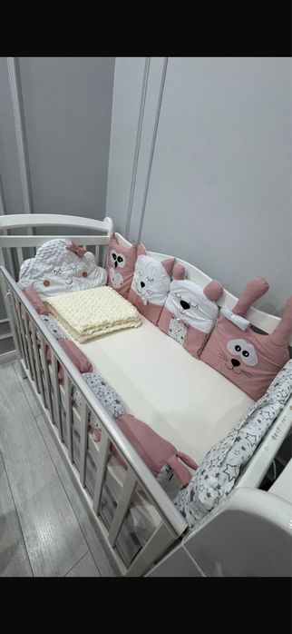 Детская кроватка