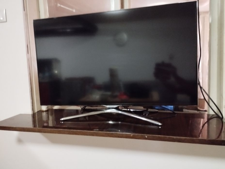 Телевизор за части