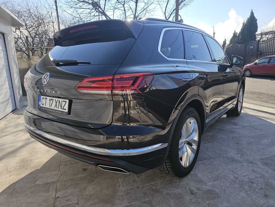 Proprietar Vand VW Toaureg 2019 - 91.000km Reali - Istoric VW