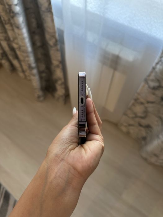 Продам IPhone 14 про макс 256 гб