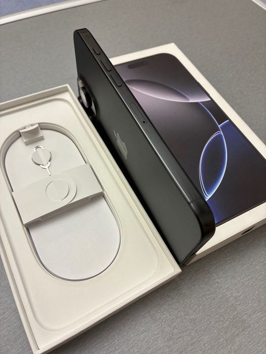 iPhone 16 Pro Max 256 gb EAC 100%