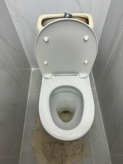 Продается Унитаз Буу