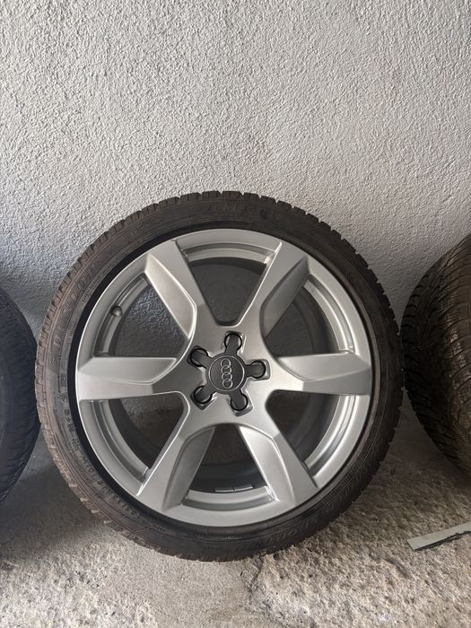 Vand set jante audi R8 originale