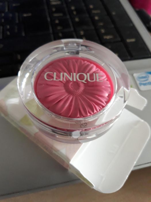 Нови червила от Англия Clinique, Clarins,Estee Lauder, Elizabeth Arden