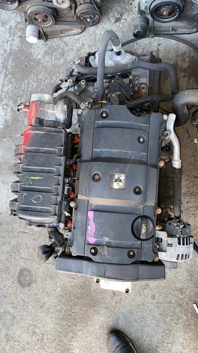 ДВС контрактный ПЕЖО-301 с навесом на  2013 г.в  1.6л в рассрочку 0%