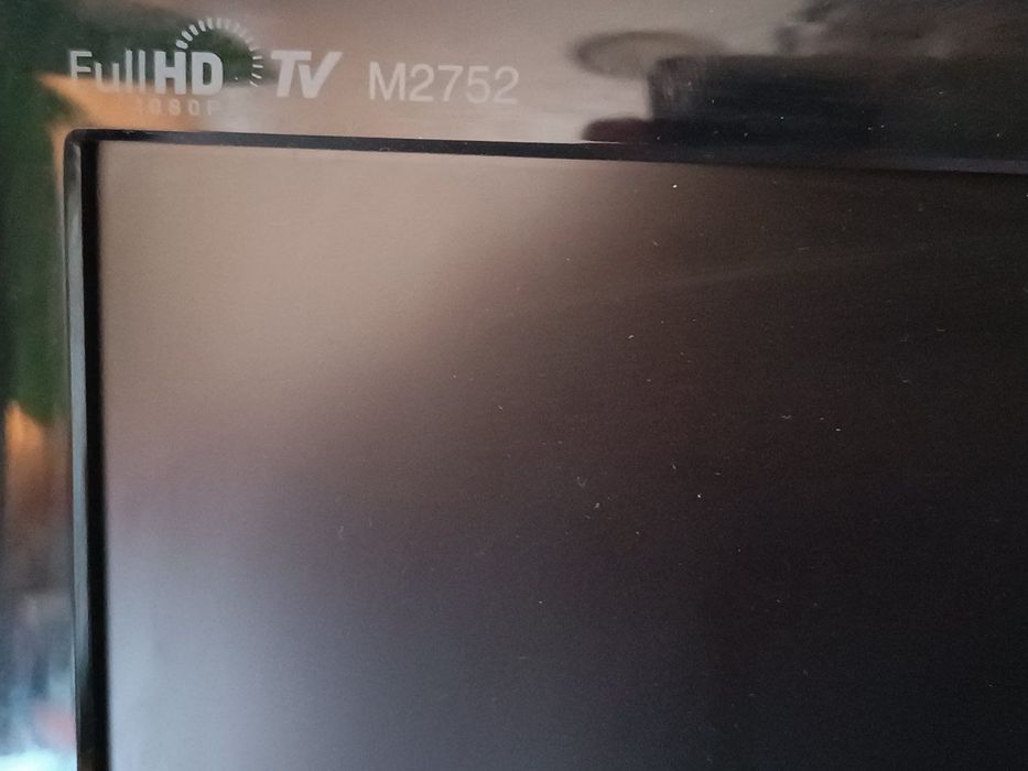 телевизор LG 27 инча HDTV 1080p