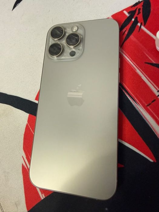 iPhone 16 Pro Max 256 ГБ