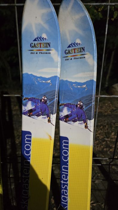 Skiuri Atomic 160 cm si 165