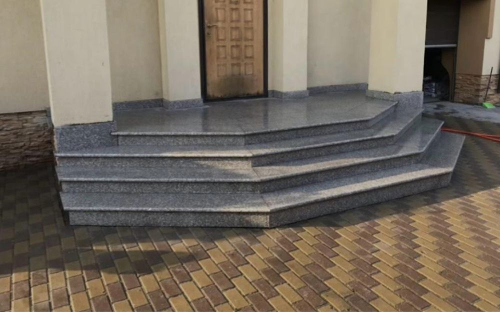 Гранит, Травертин, Плитняк, Балясины