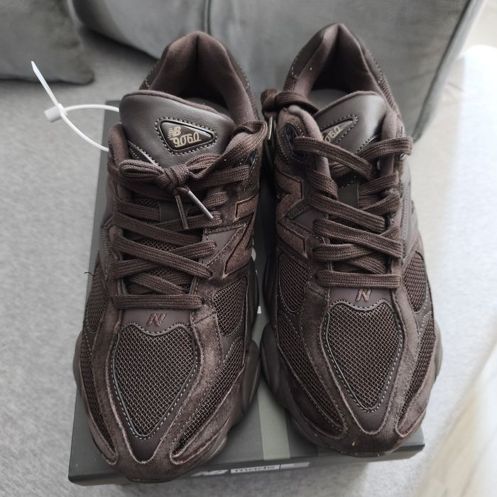 New Balance 9060 Chocolate Brown 43-44