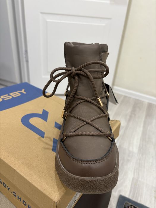 Зимняя обувь.