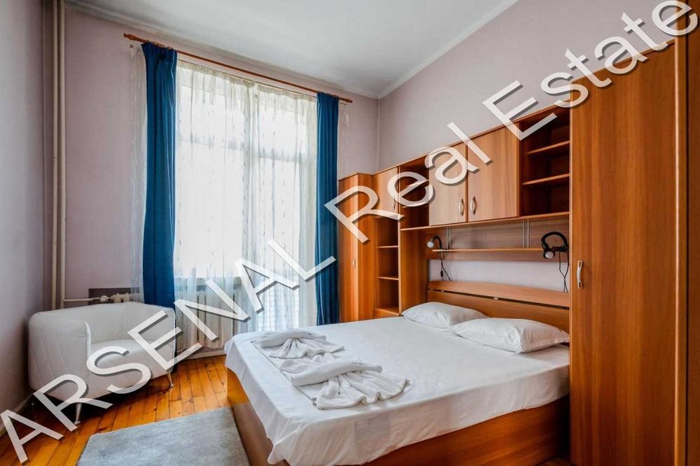 Дава се под наем Тристаен апартамент в София, Център - 100 кв.м за 950 € - Снимка #3