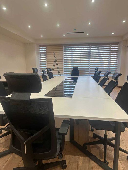 Метро БИЙ.1 линия.Сдам в аренду офис420кв.м. на 5 этаже в Бц классаА