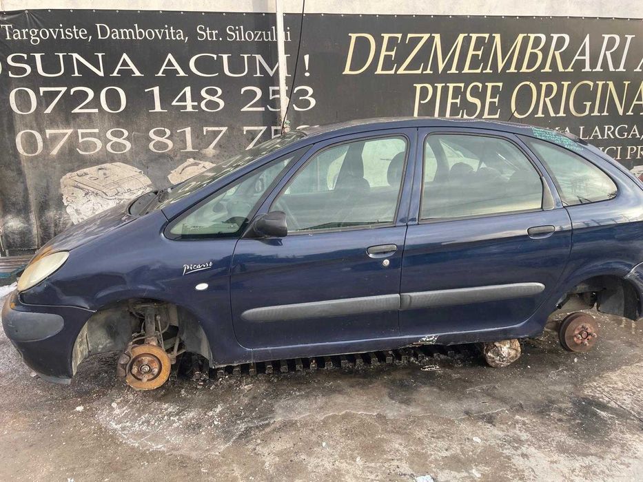 dezmembrez citroen xsara picasso 2.0hdi/bara fata citroen xsara/far