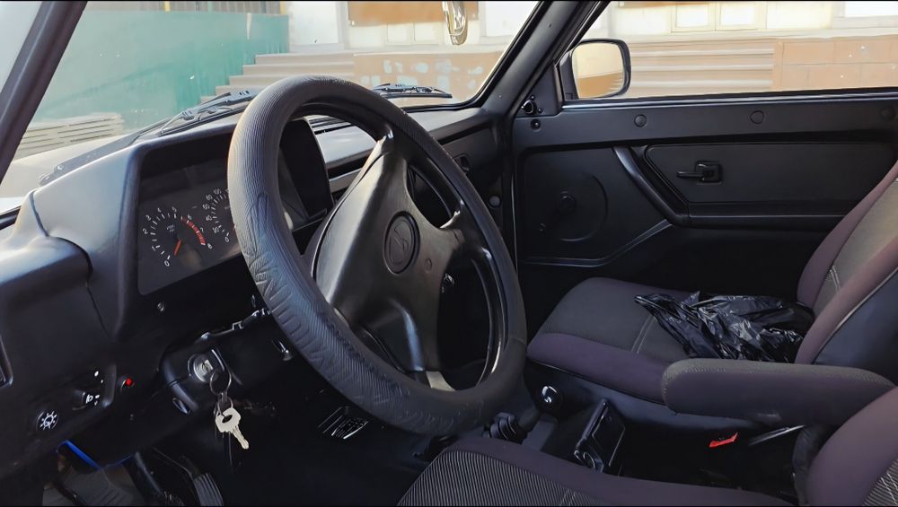 Niva 4x4 Sotiladi