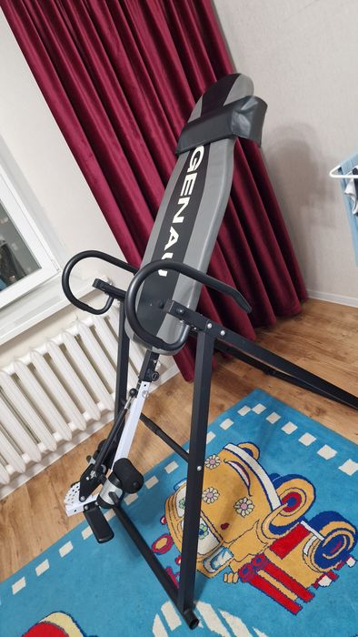 Продаю инверсионный стол Genau