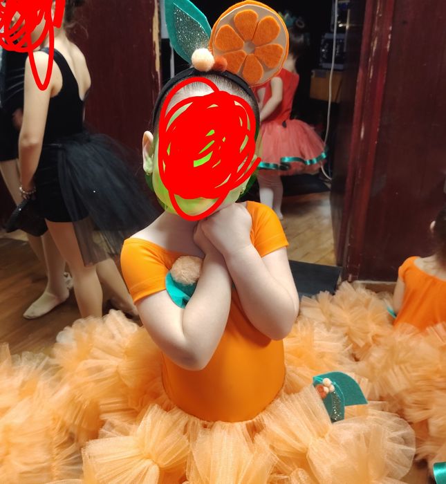 Детска рокля +аксесоар за коса