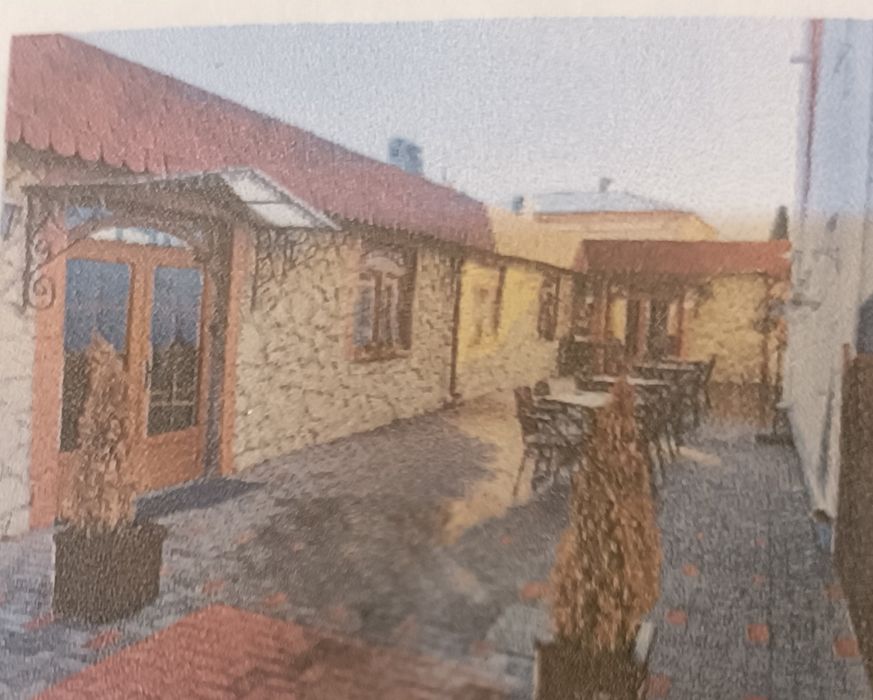 Închiriez spațiu comercial 350 mp zona Piața Centrală