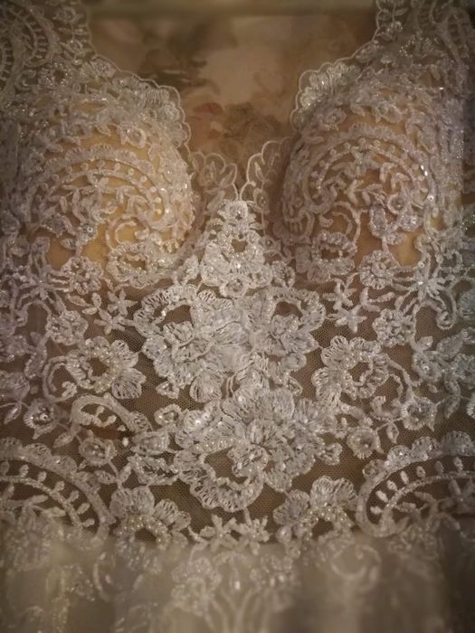 Vând Rochie mireasă albă
