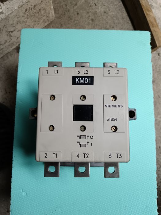 contactor 4 poli 325A și contactor 3poli 250A