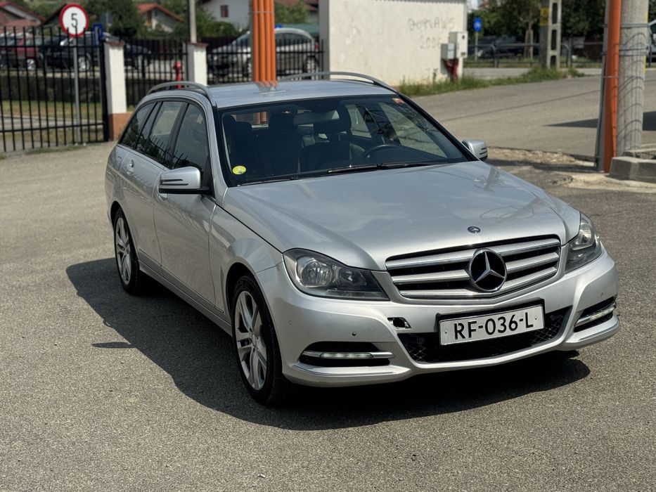 Mercedes C200 2013