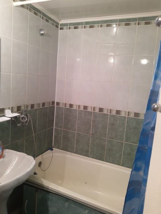 Сдам 1км квартиру в центре