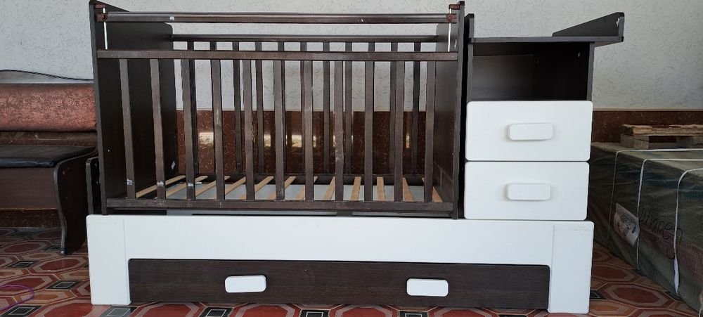 Детский Кровать  .