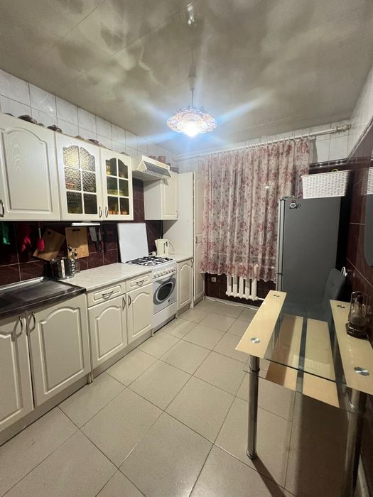 Продам 3-х комнатную квартиру