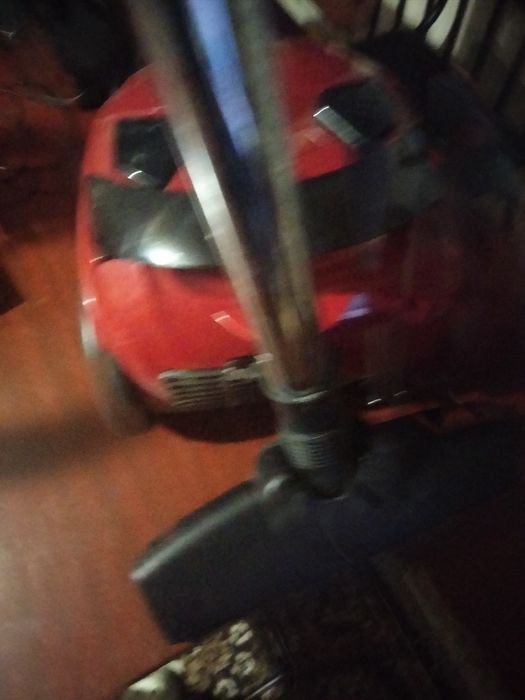 Продам пылесос  рабочий