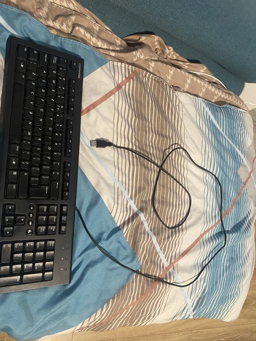 Vand tastatura compaq neagra