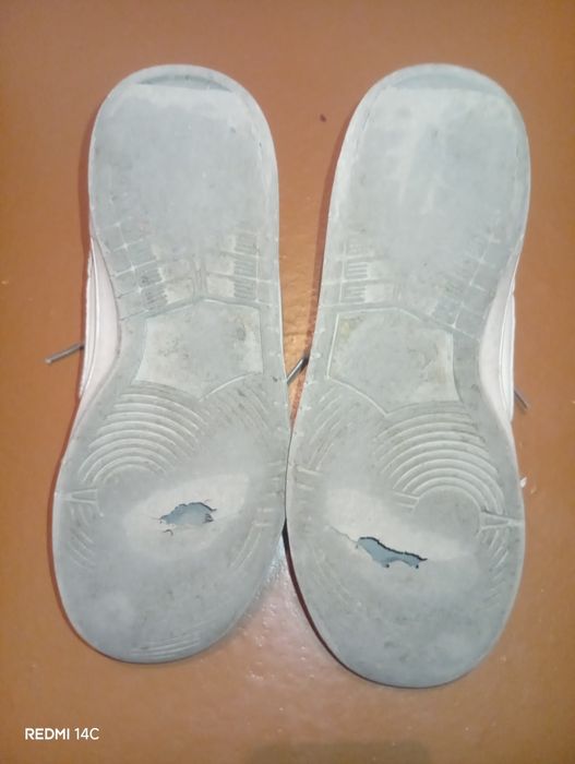 Продаю старый найки