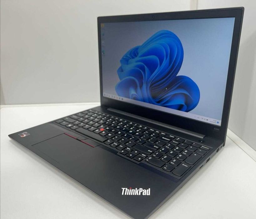 Ноутбук Lenovo ThinkPad E595