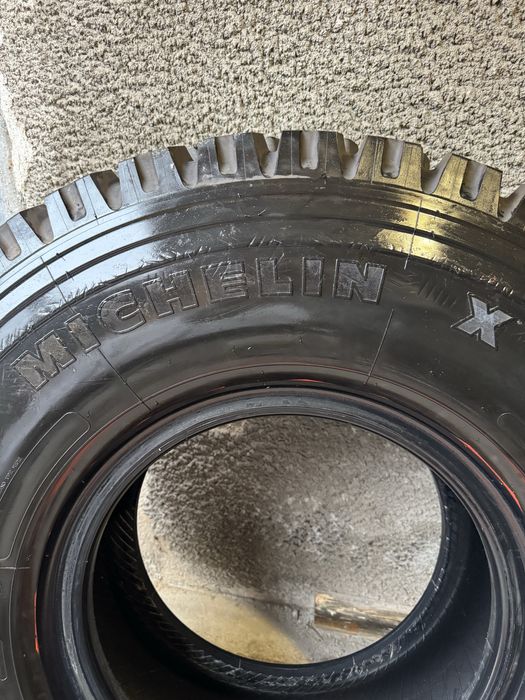 1 бр. Гума 395/85/20