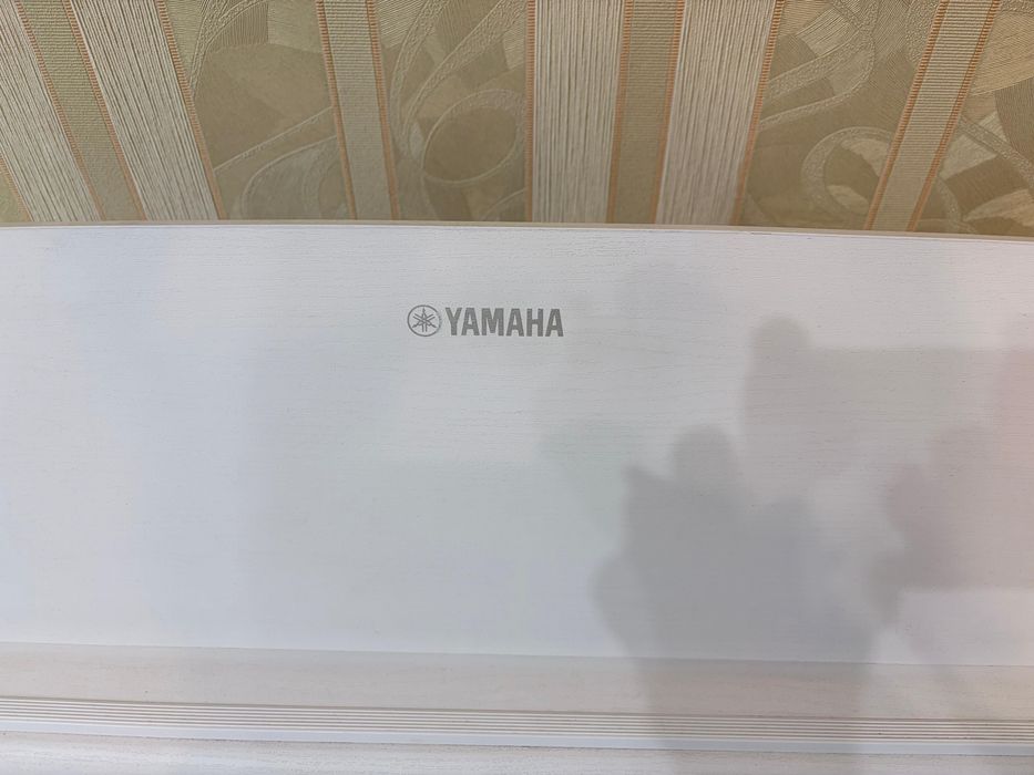 Yamaha Arius YDP-144
