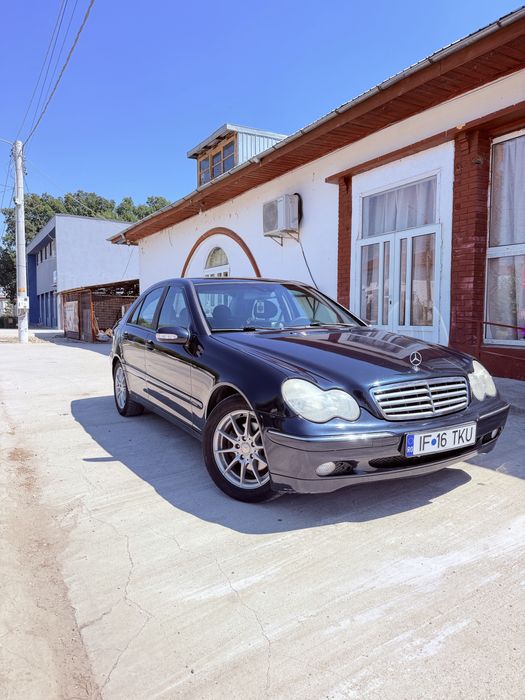 Mercedes C220 2.2 D