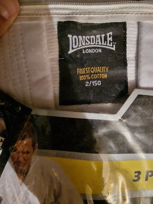 Кимоно чисто ново