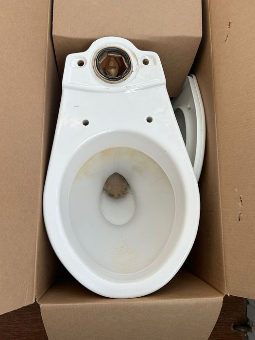 Продам б/у унитаз