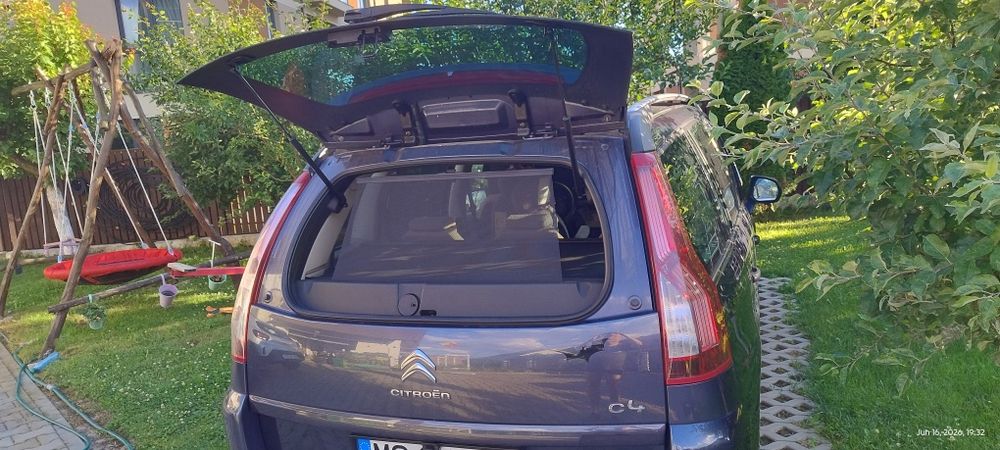 CITROËN C4 Grand Picasso 2011 — imagine 3
