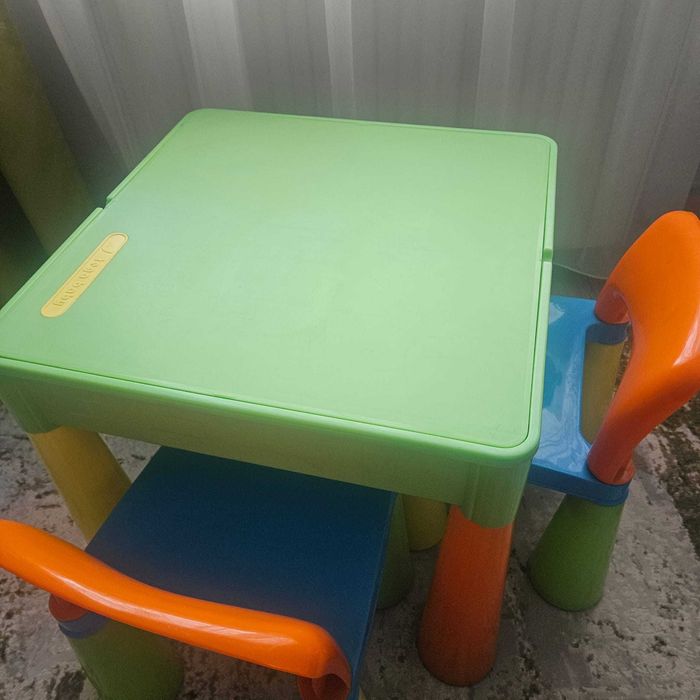 Măsuță pentru copii Mammut